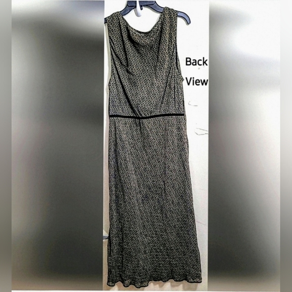 Max Studio Dresses & Skirts - Max Studio Vintage Midi Dress